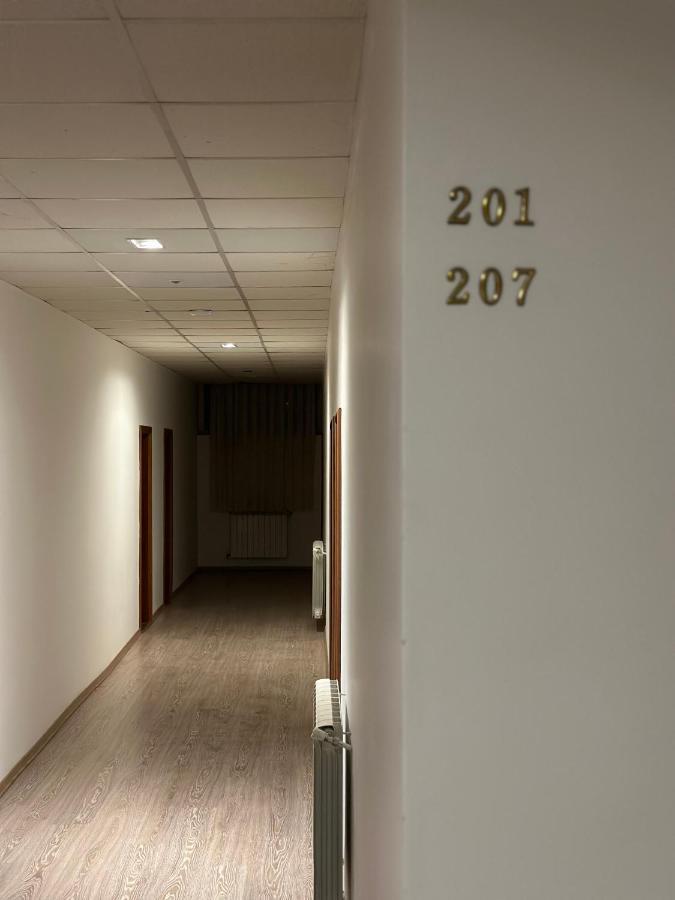 Hotel Gjallica Kukes Exteriér fotografie