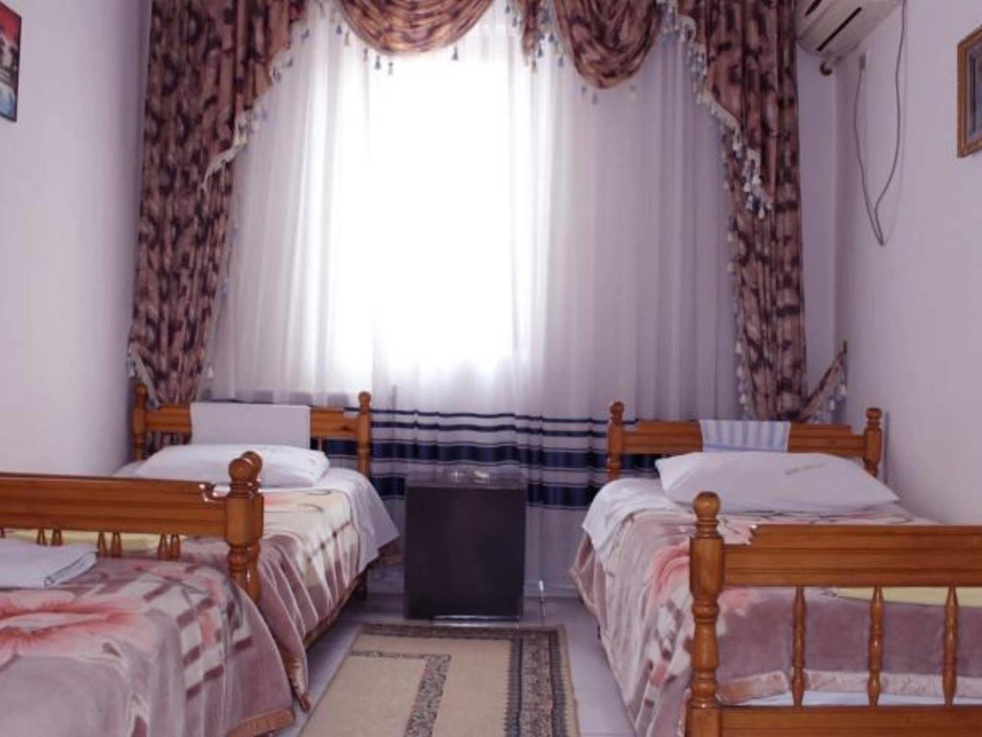 Hotel Gjallica Kukes Exteriér fotografie